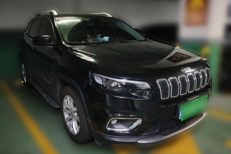 Used Jeep Cherokee 2019 2.0T Two-Wheel Drive Smart Enjoyment Version China V

