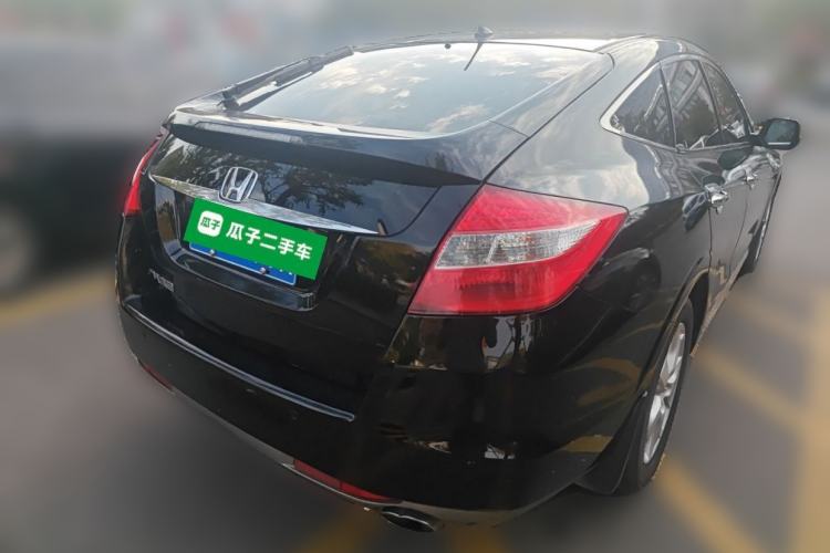 Used Honda Crosstour 2012 2.4L Luxury Edition
