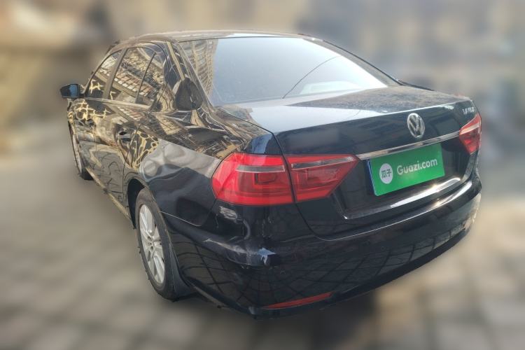 Used Volkswagen Lavida 2013 Restyled Classic 1.6L Automatic Comfort Edition
