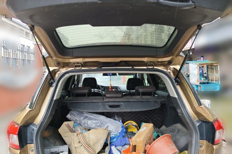 Used GAC Trumpchi GS4 2015 200T Manual Luxury Edition Trunk