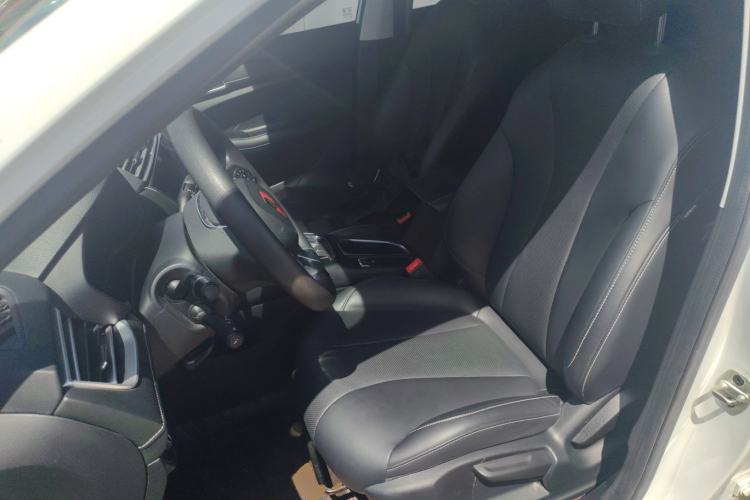 Used Roewe i5 2020 1.5L Automatic 4G Connect Luxury Flagship Edition