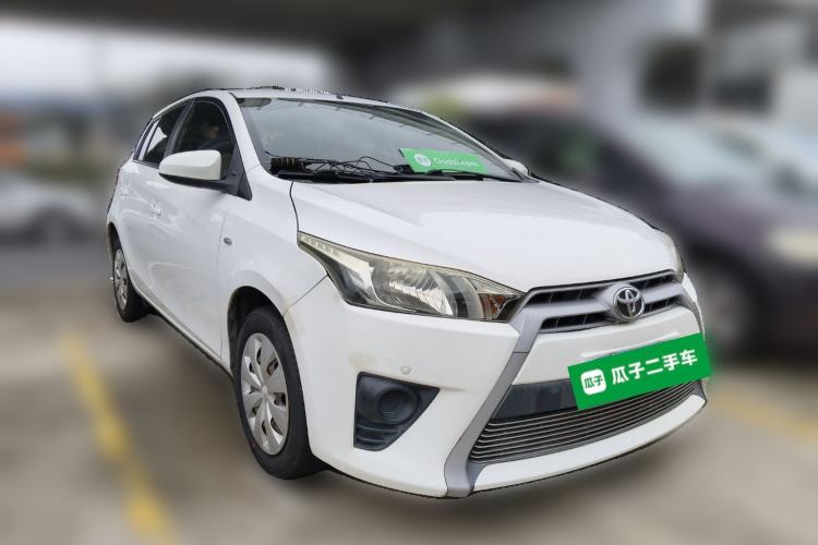 Used Toyota YARiS L Zhi Xuan 2015 1.5E Automatic Charm Edition