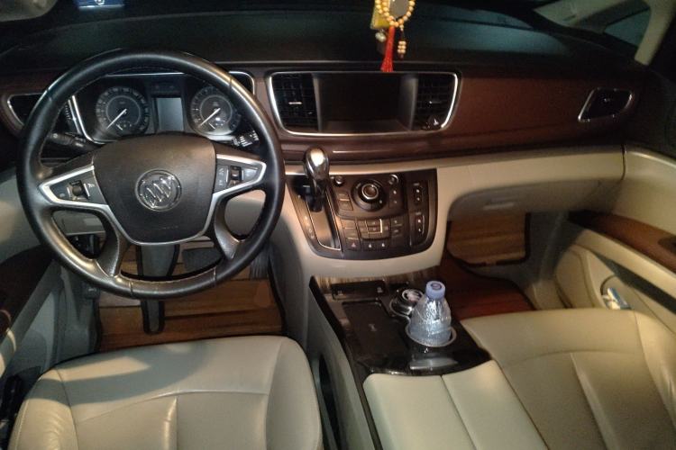 Used Buick GL8 2017 25S Luxury Version China V Standard