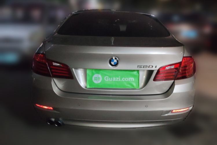 Used BMW 5 Series 2015 520i Elegant Edition
