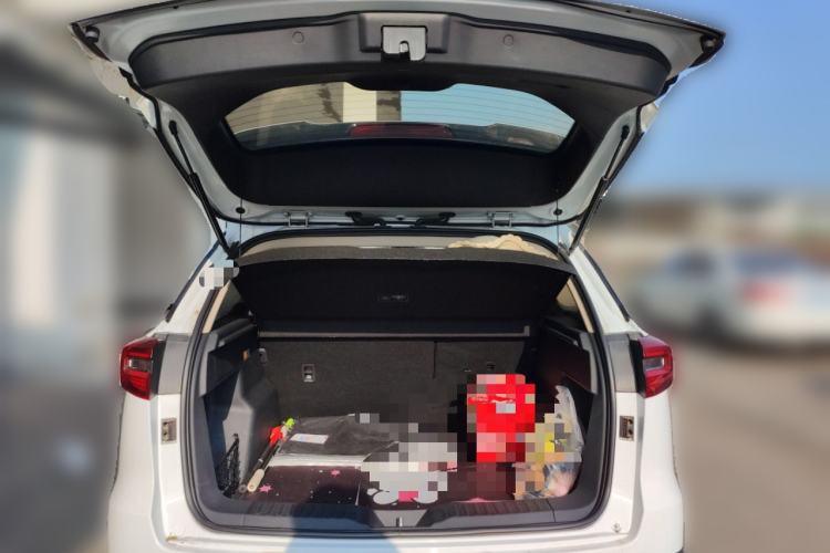 Used FAW Senya R9 2018 1.2T Manual Luxury Smart Edition
