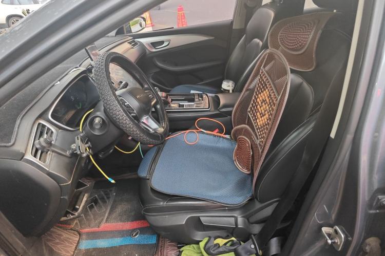 Used Roewe i6 MAX New Energy 2021 EV 500 Skyroof Deluxe Edition
