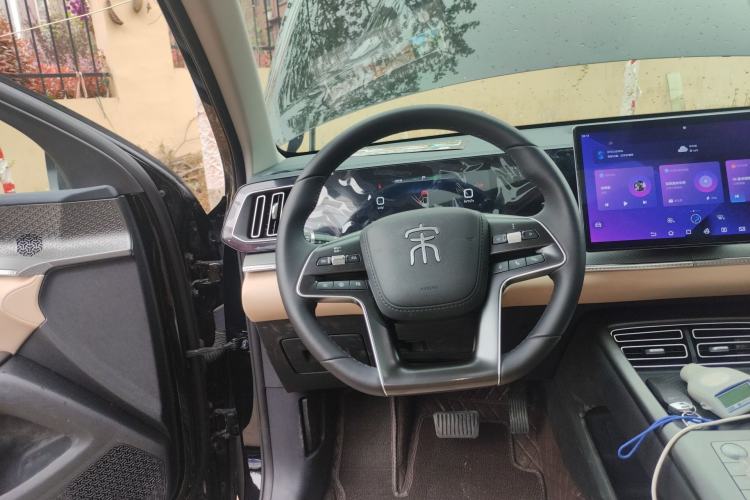 Used BYD Song L DM-i 2024 112 km Leading Edition Steering Wheel