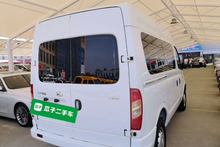 Used SAIC MAXUS Xintu V80 2021 2.0T Manual Classic Aoyuntong Short Wheelbase Mid-Roof 5/6-Seater