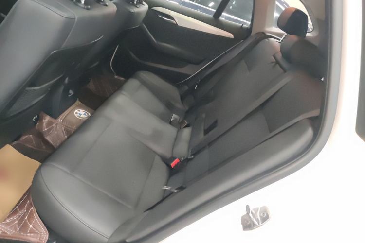 Used BMW X1 2014 sDrive18i Leading Model
