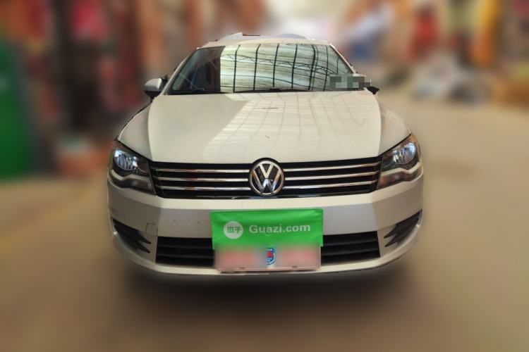 Used Volkswagen Bora 2013 1.6L Manual Fashion Edition
