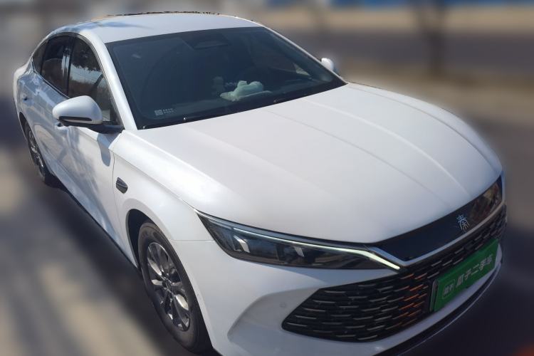 Used BYD Qin L 2025 DM-i Smart Drive 80KM Leading Model
