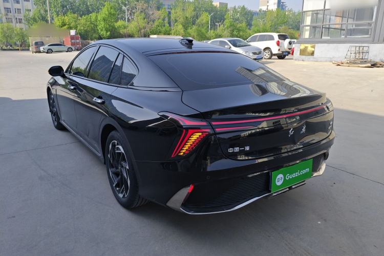 Used Hongqi H6 2023 2.0T Zhiyi Version Rear Left 45 Deg