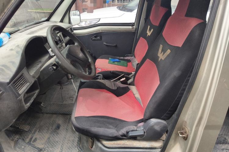 Used Wuling Zhiguang 2013 1.0L Practical Version