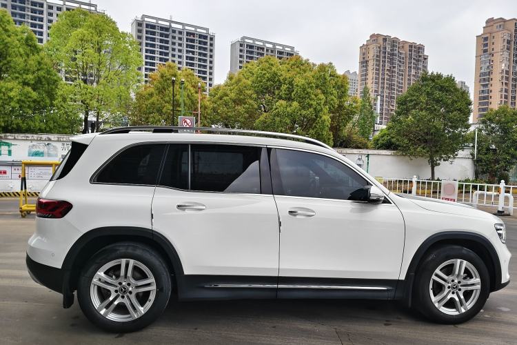 Used Mercedes-Benz GLB 2022 Refresh GLB 200 Dynamic Edition Exterior 4