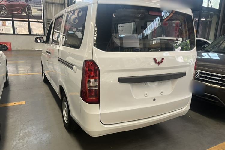 Used Wuling Rongguang V 2016 1.2L Practical Model Non-Power-Assisted
