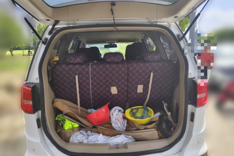 Used Baojun 730 2014 1.5L manual Comfort version 7 seats