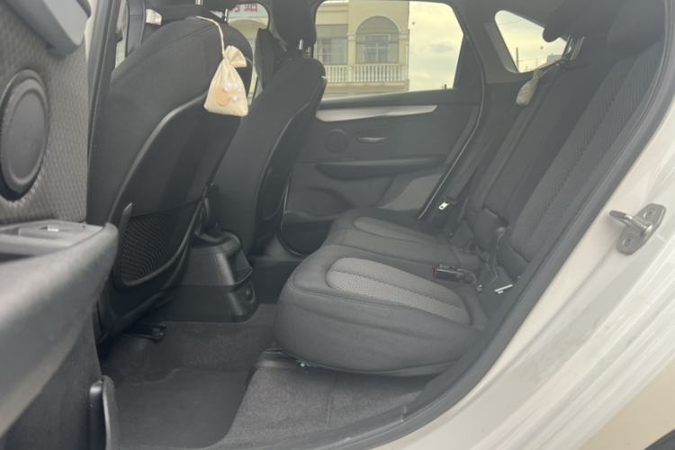 Used BMW 2 Series Active Tourer 2016 218i Fashion Model Interior 4