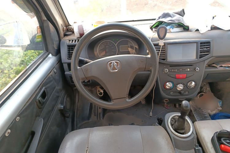 Used BAIC Weiwang 306 2011 1.3L base model 7 seats
