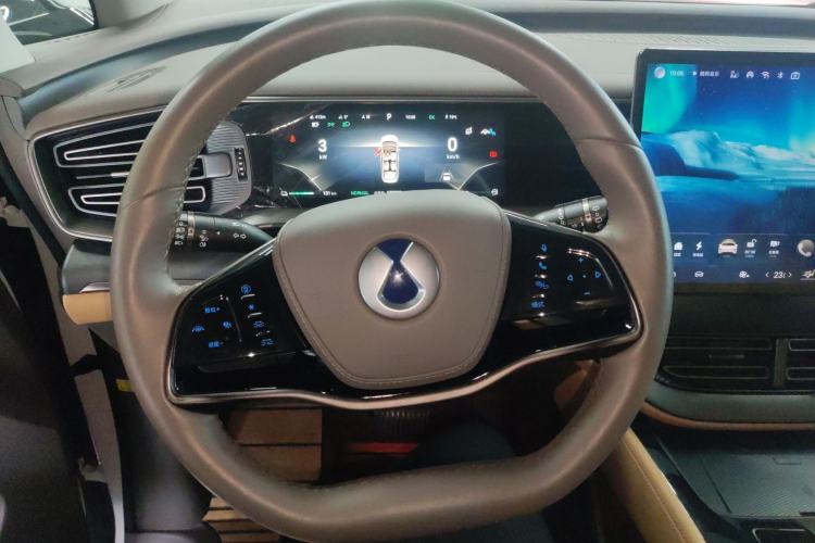 Used Denza D9 2022 DM-i 970 Four-Wheel Drive Prestige Model