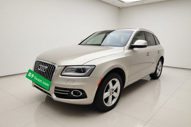 Used Audi Q5 2015 40 TFSI Comfort Model Guazi used car, China used car export, Used car for sale, Used Audi cars, Cheapest cars for sale