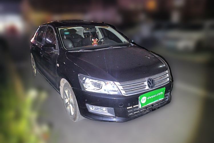 Used Volkswagen Santana 2013 1.6L Manual Comfort Edition
