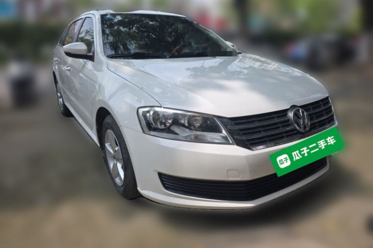 Used Volkswagen Gran Lavida 2013 1.6L Automatic Fashion Model Front Right 45 Deg