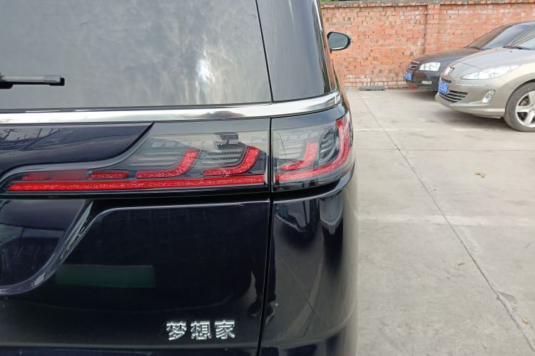 Used VOYAH Dream 2024 PHEV Extended-Range Premium Edition