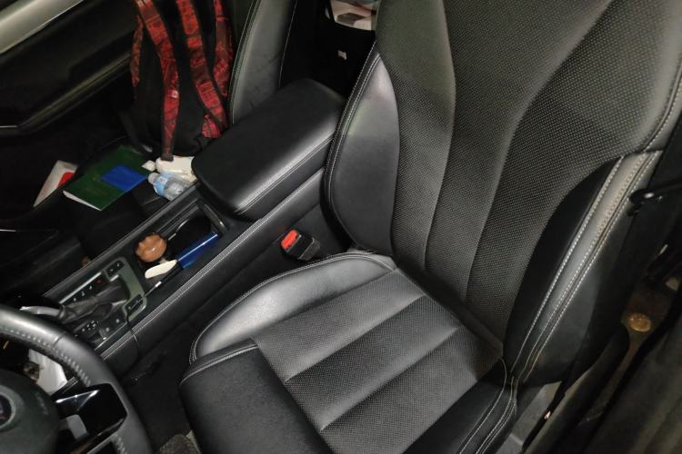 Used BYD Tang 2019 2.0T Automatic SmartConnect Luxury 7-Seater China VI Standard Left Front Seat