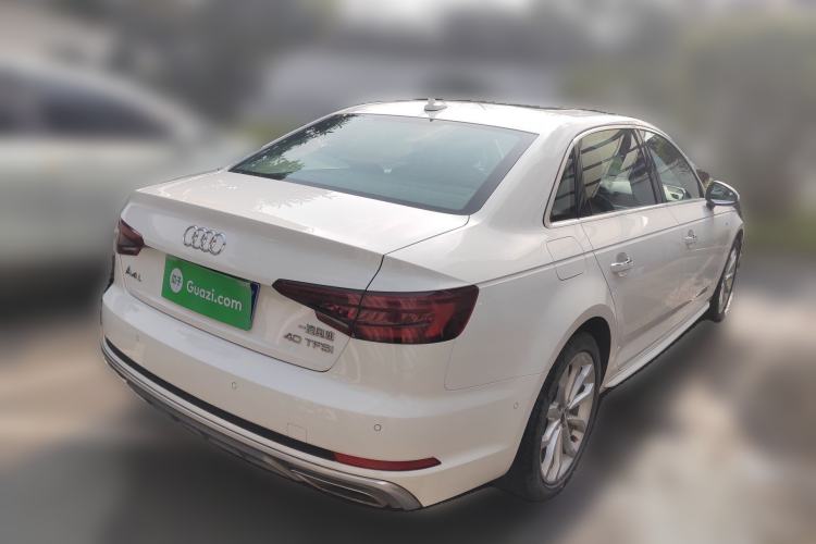 Used Audi A4L 2019 40 TFSI Fashion Edition China VI Emission Standard
