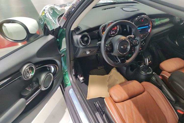 Used MINI 2020 1.5T COOPER Artist