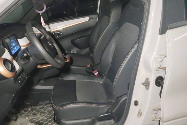 Used Dongfeng NAMMI BOX 2022 Chasing Wind Edition 331 km Standard Model
