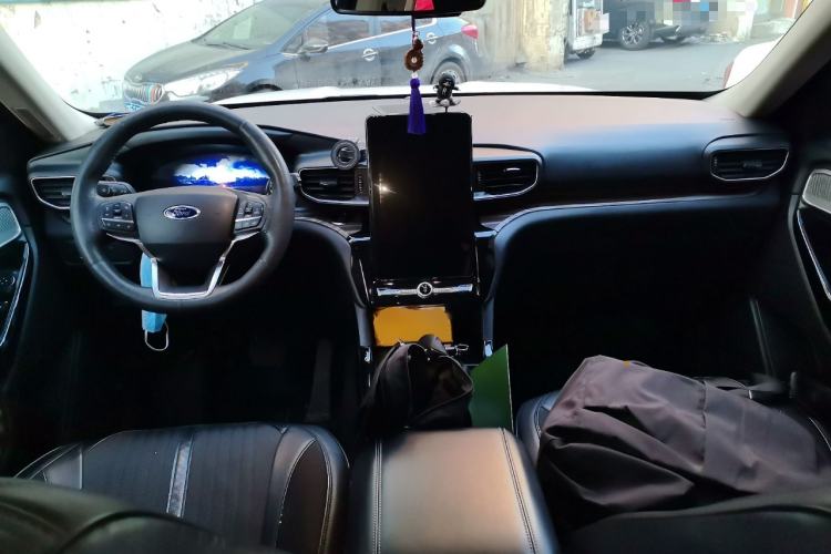 Used Ford Explorer 2020 EcoBoost 285 4x4 Titanium Edition 7-Seater