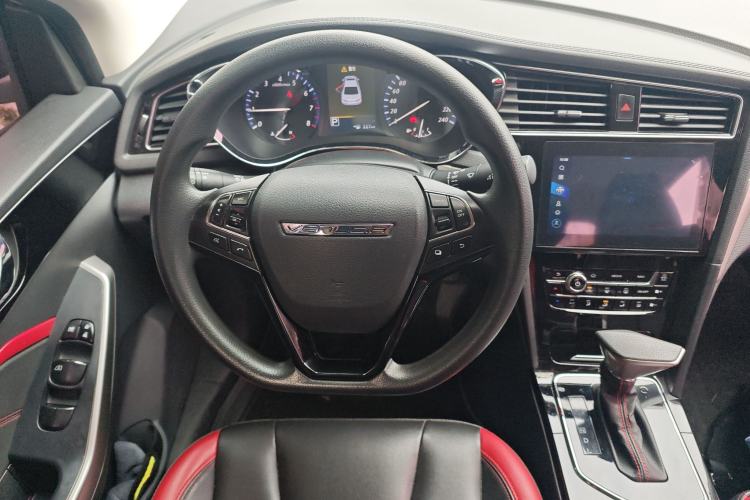 Used Venucia D60 2019 100 000 Honor 1.6L XL CVT Chenku Edition China VI Standard Steering Wheel