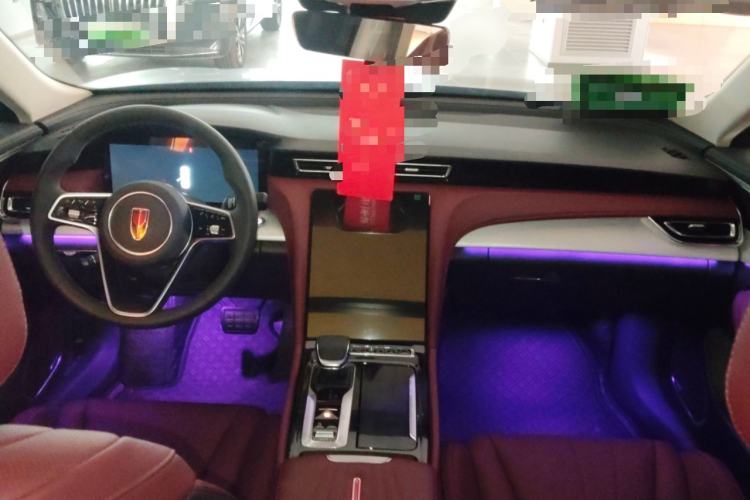 Used Hongqi H5 PHEV 2025 170 Super Hybrid Version Center Console