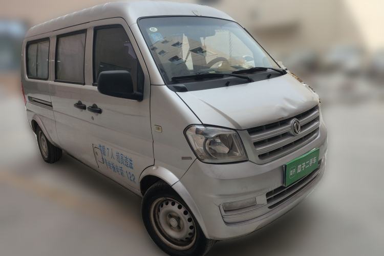 Used Dongfeng Xiaokang K07S 2016 1.2L Practical Version DK12-10 Front Right 45 Deg