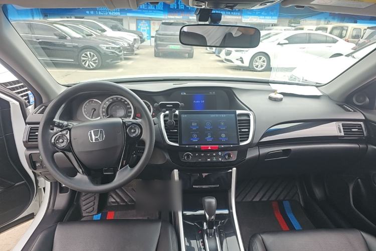 Used Honda Accord 2016 2.0L Comfort Edition
