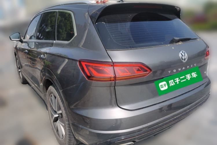 Used Volkswagen Touareg 2020 3.0 TSI Luxury Edition China VI Rear Left 45 Deg