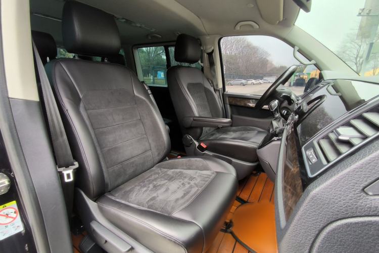 Used Volkswagen Multivan 2018 2.0 TSI Two-Wheel-Drive Luxury Edition 7 Seats
