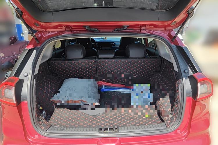 Used Kia Niro 2017 1.6L Luxury Edition
