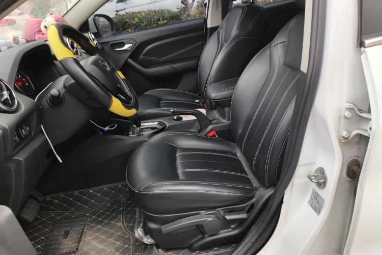 Used Soueast DX3 2019 1.5T CVT Luxury Version China V Standard
