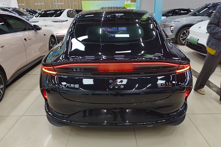 Used IM L6 2025 Ultra Model
