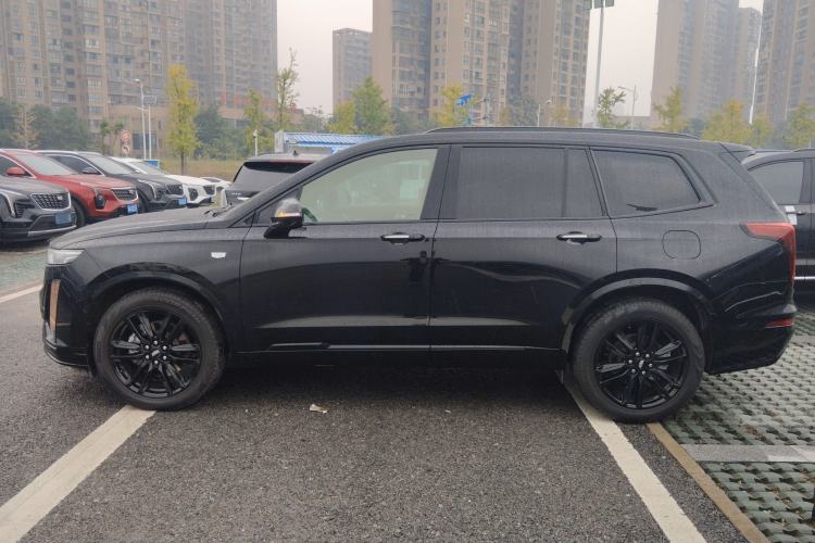 Used Cadillac XT6 2022 2.0T Six-Seater Two-Wheel-Drive Luxury Version
