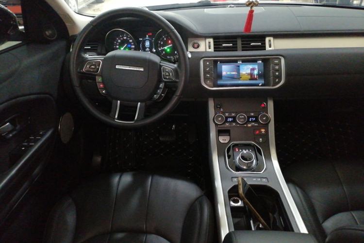 Used Land Rover Range Rover Evoque 2016 2.0T PURE Style Edition
