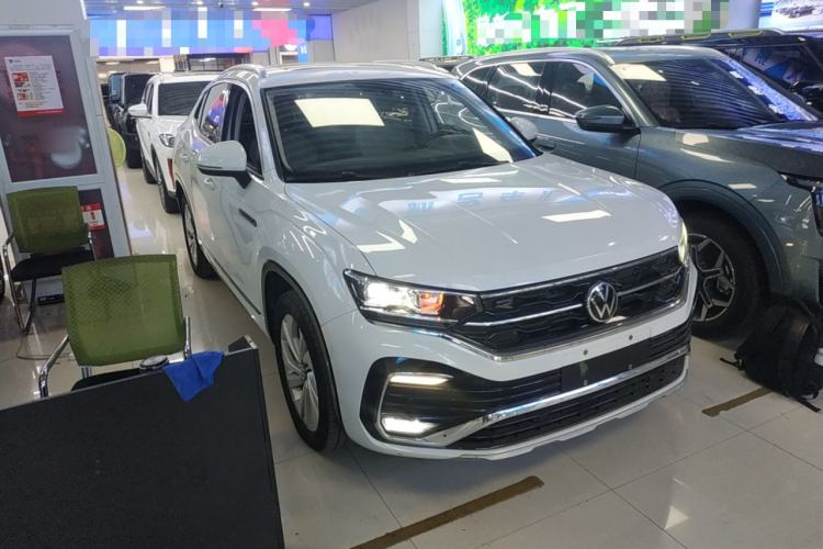 Used Volkswagen Tayron X 2020 330TSI Two-Wheel Drive Luxury Smart Connectivity Version
