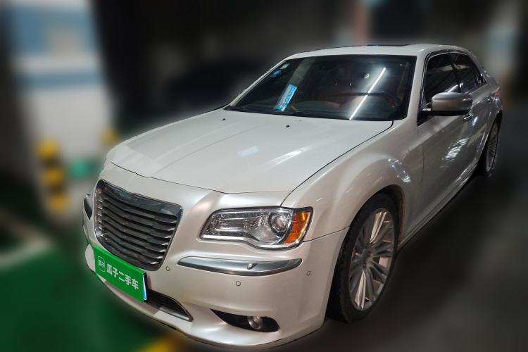 Used Chrysler 300C 2014 3.0L Excellence Edition