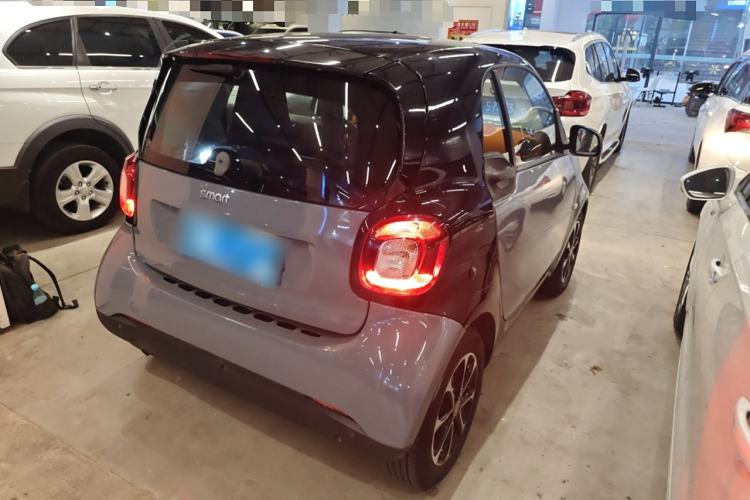 Used smart fortwo 2015 1.0L 52 kW Hardtop Passion Edition