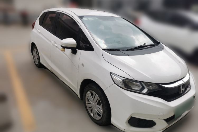 Used Honda Fit 2018 1.5L CVT Comfort Version Front Right 45 Deg