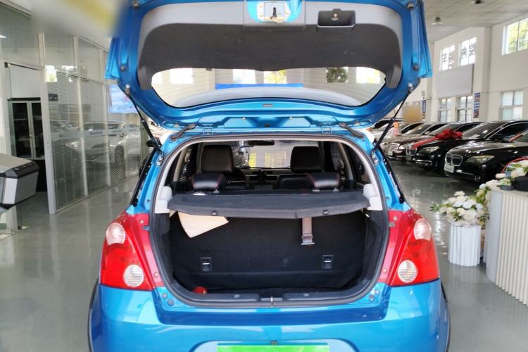 Used Suzuki Swift 2015 1.5L Automatic Limited Edition

