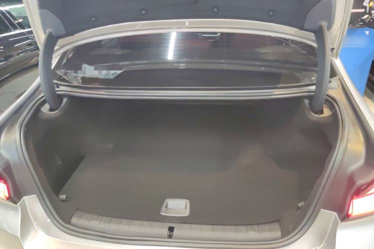 Used BMW 5 Series New Energy 2021 Restyled 535Le Pioneer Edition M Sport Package
