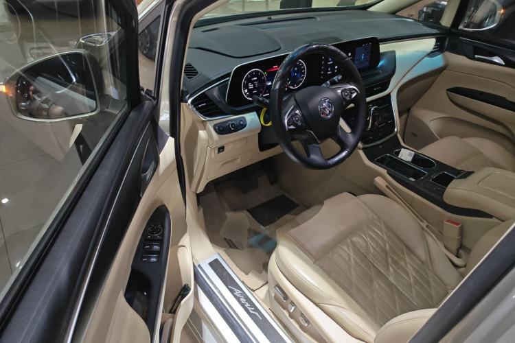 Used Buick GL8 2022 ES Landtrek 653T Flagship Model